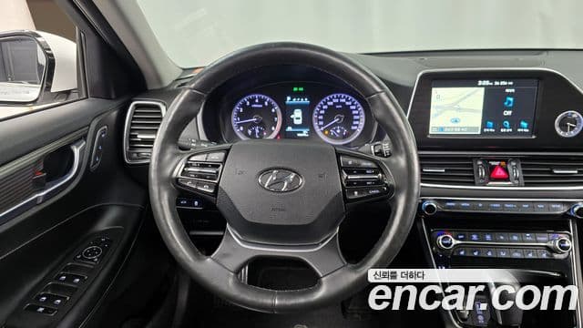 Hyundai Grandeur IG 3.0 LPi Exclusive (арендный автомобиль), 2018 13