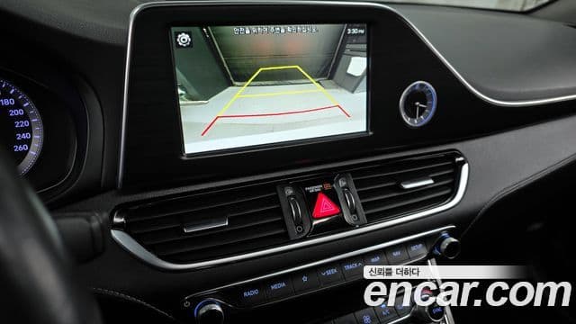 Hyundai Grandeur IG 3.0 LPi Exclusive (арендный автомобиль), 2018 15