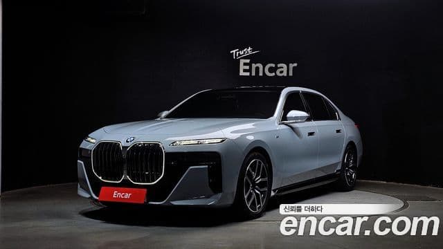 BMW 7시리즈 (G70) 740i sDrive M Sport