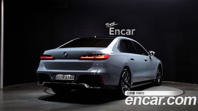 BMW 7시리즈 (G70) 740i sDrive M Sport, 2023 2