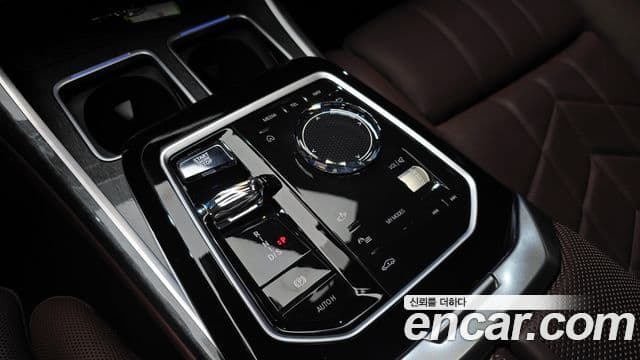 BMW 7시리즈 (G70) 740i sDrive M Sport, 2023 9