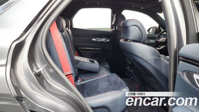 Genesis GV70, 2021 12