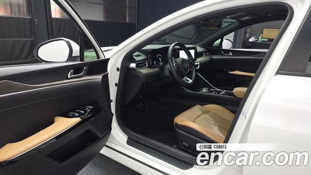 Kia K5 3세대 Noblesse, 2021 10