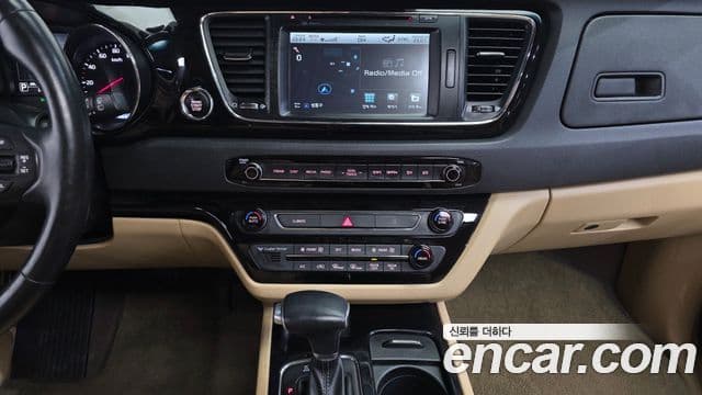 Kia All New Carnival Noblesse, 2018 15