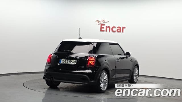 Mini Cooper 3세대, 2023 2