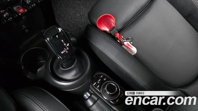 Mini Cooper 3세대, 2023 9