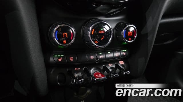 Mini Cooper 3세대, 2023 17