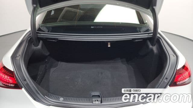 Mercedes-Benz E-класс W213 AMG Line, 2023 20