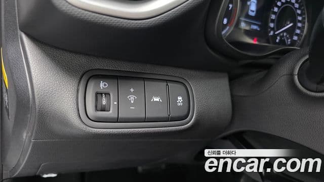 Hyundai Venue Modern, 2020 16