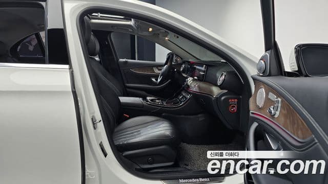 Mercedes-Benz E-класс W213 Exclusive, 2019 11