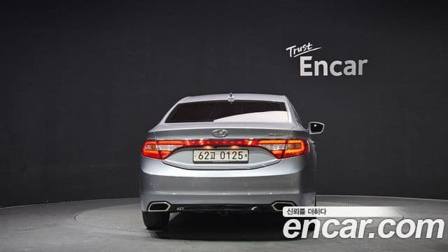 Hyundai Grandeur HG HG240 Modern Collection, 2016 4
