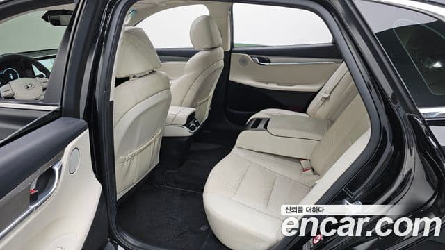 Hyundai The / новый New Grandeur IG Le Blanc, 2022 12