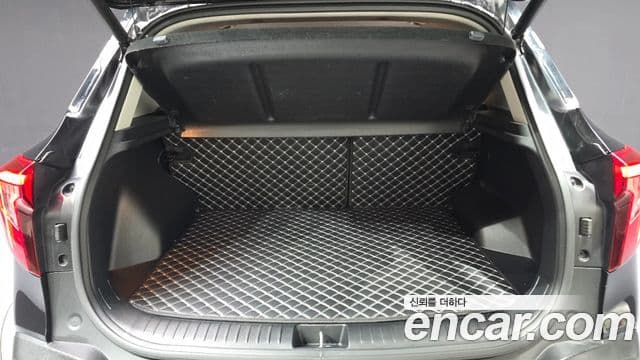 Kia The / новый New Seltos Signature, 2024 20