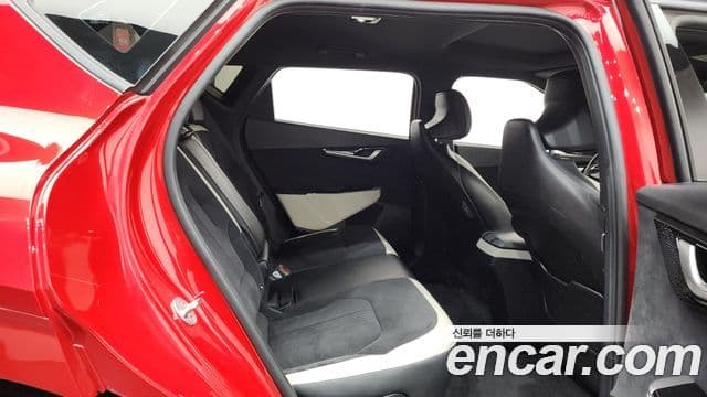 Kia EV6 GT Line, 2022 12