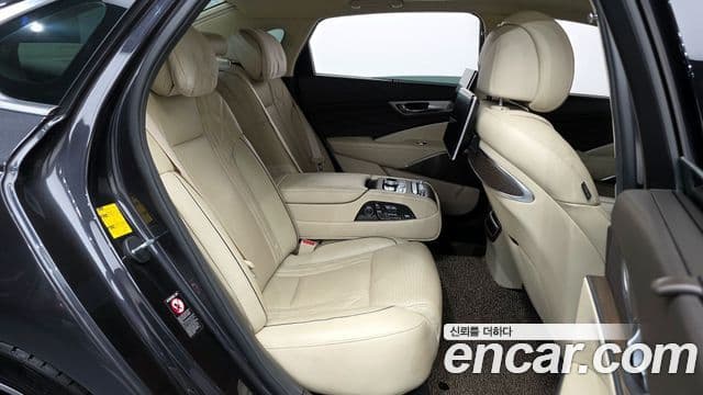 Kia The / новый K9 Grand Masters, 2019 12