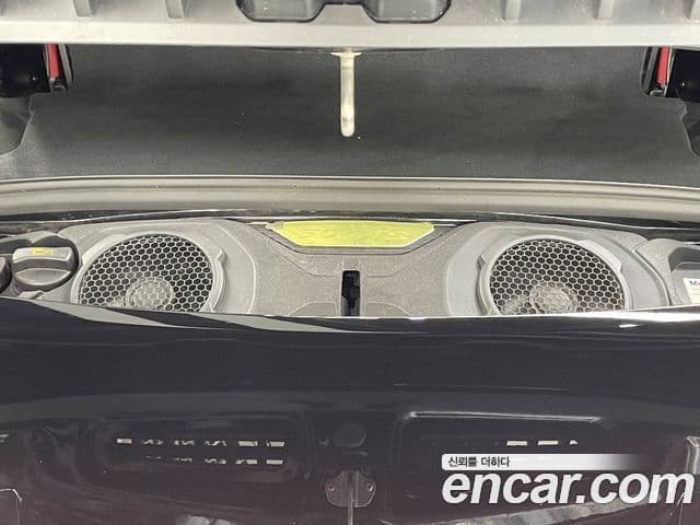 Porsche 911 (992) Carrera 4 GTS кабриолет, 2023 6