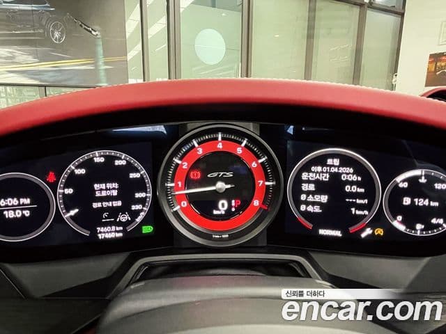 Porsche 911 (992) Carrera 4 GTS кабриолет, 2023 8