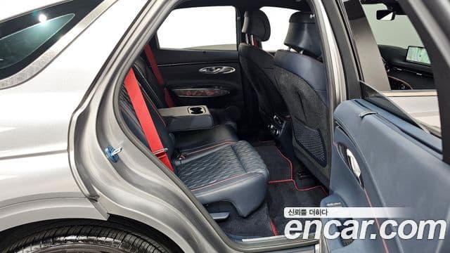 Genesis GV70, 2021 12