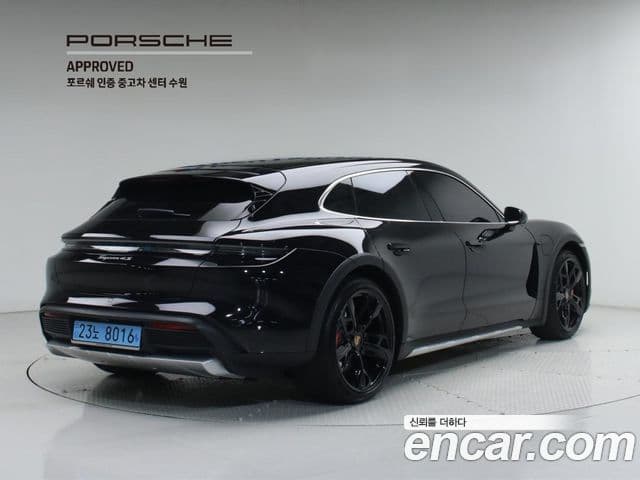 Porsche 타이칸 4S Cross Turismo, 2025 2