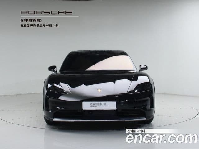Porsche 타이칸 4S Cross Turismo, 2025 3