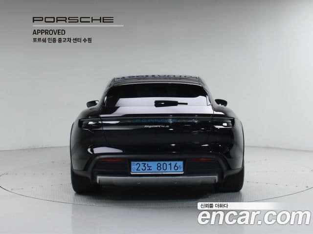 Porsche 타이칸 4S Cross Turismo, 2025 4