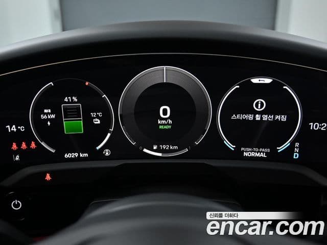 Porsche 타이칸 4S Cross Turismo, 2025 8