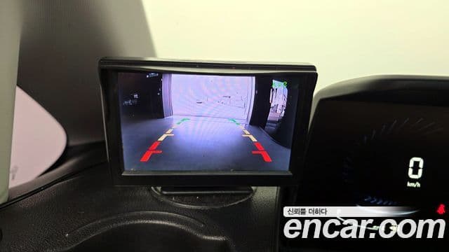 Hyundai Staria Modern, 2023 15