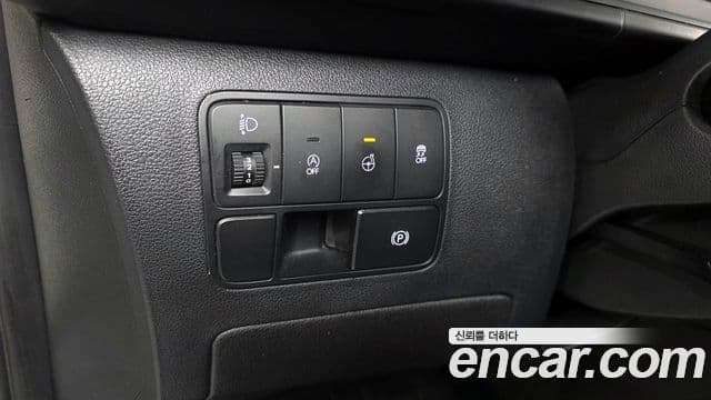 Hyundai Staria Modern, 2023 17