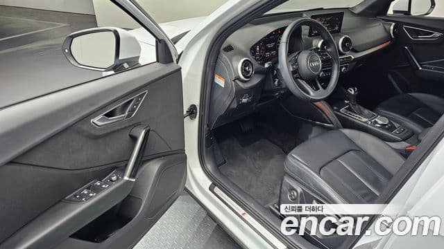 Audi Q2 Premium, 2023 11