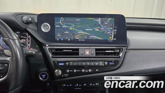 Lexus ES300h 7세대 Executive, 2022 14