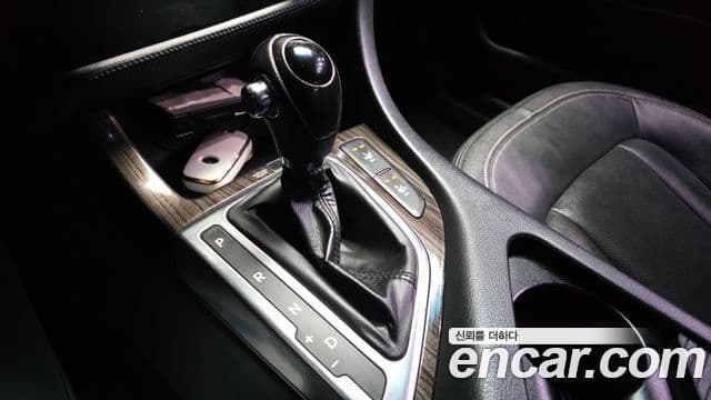 Kia K5 2.0 Deluxe, 2011 9