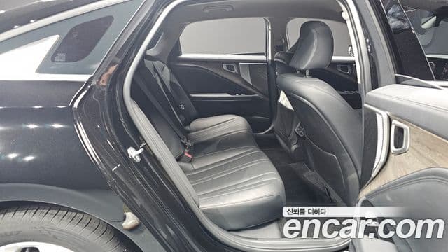 Kia K8 Trendy(арендный автомобиль), 2023 12