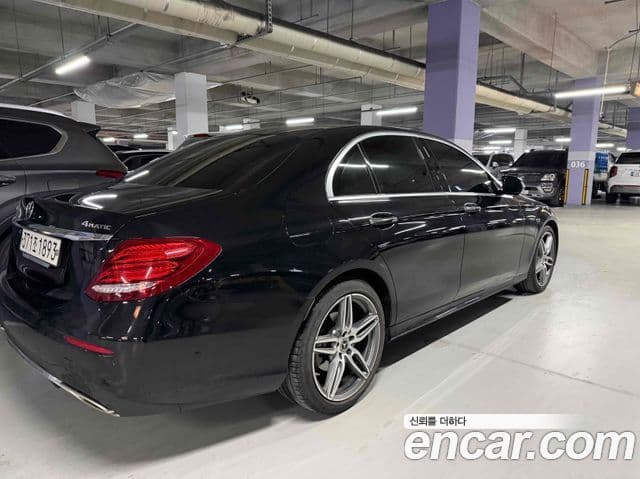 Mercedes-Benz E-класс W213 AMG Line, 2020 3