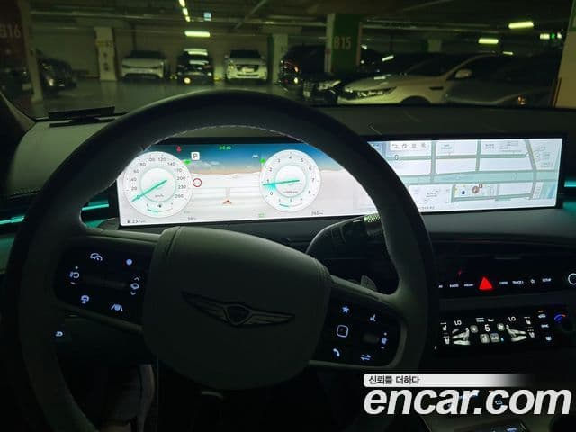 Genesis GV70, 2025 16