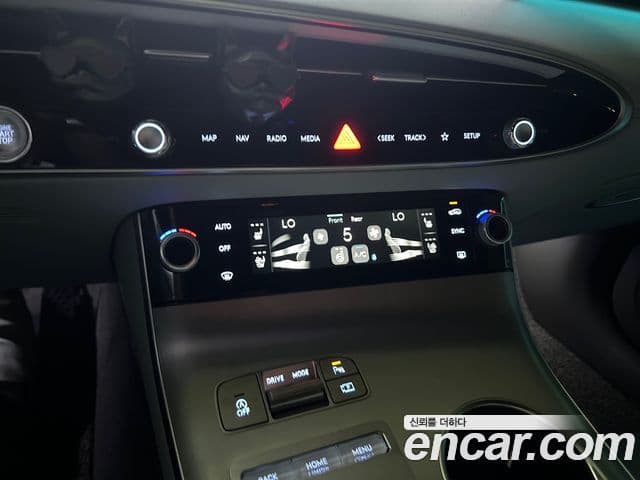 Genesis GV70, 2025 18