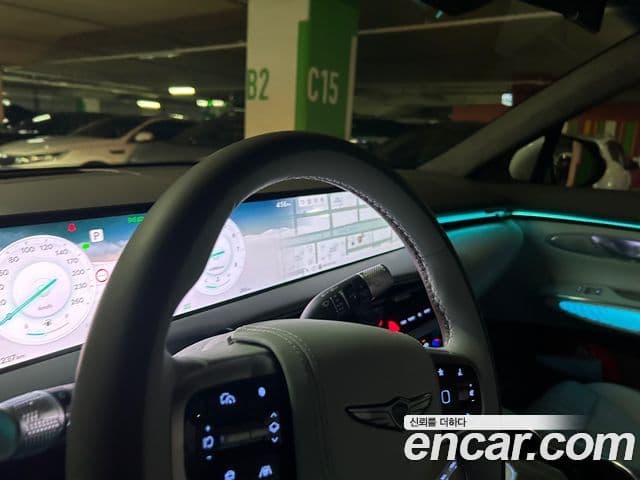 Genesis GV70, 2025 20