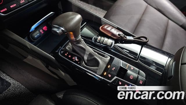 Kia All New K7 гибрид Prestige, 2017 9