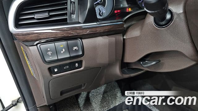 Kia All New K7 гибрид Prestige, 2017 13