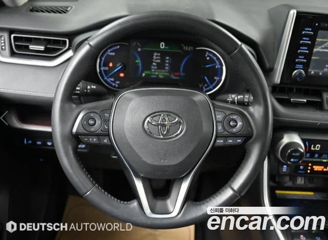 Toyota RAV4 5세대, 2021 14
