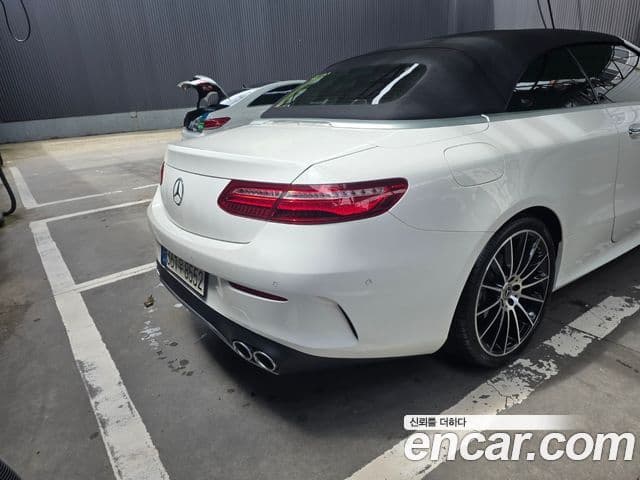 Mercedes-Benz E-класс W213 E220d кабриолет, 2020 3