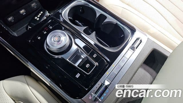 Kia Carnival 4세대 бензин 7인승 High Limousine(компания по спецнадстройкам), 2023 9