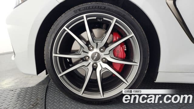 Genesis G70 Sport пакет, 2019 все фото