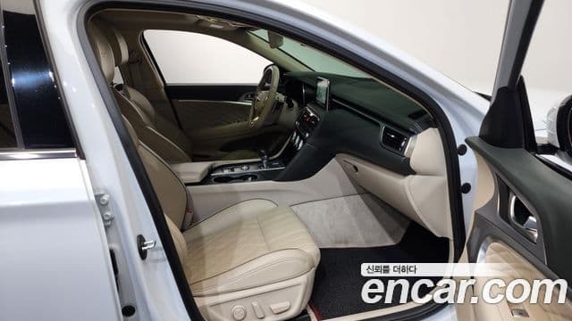 Genesis G70 Sport пакет, 2019 11