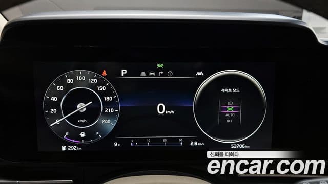 Kia Carnival 4세대 Signature, 2021 8