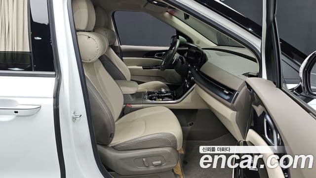 Kia Carnival 4세대 Signature, 2021 11