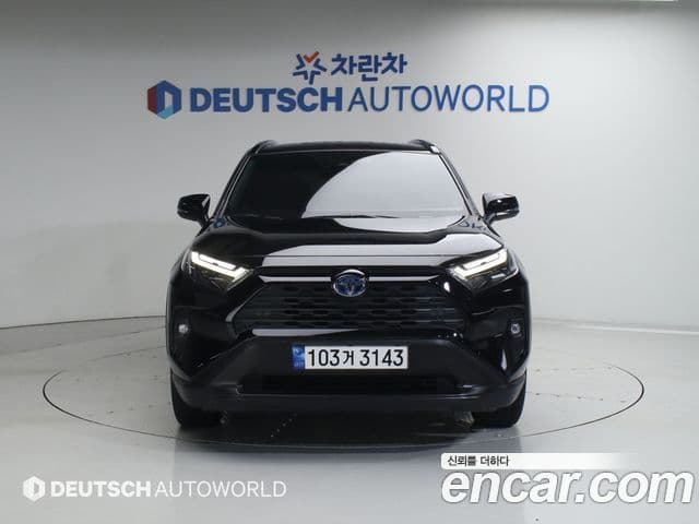 Toyota RAV4 5세대, 2022 2