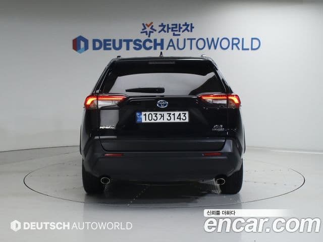 Toyota RAV4 5세대, 2022 3