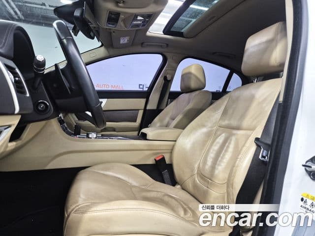 Jaguar New XF X250, 2015 11