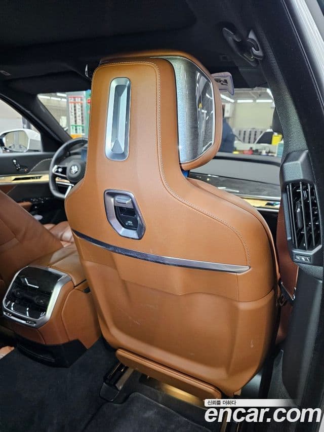 BMW 7시리즈 (G70) 740i xDrive M Sport, 2024 6