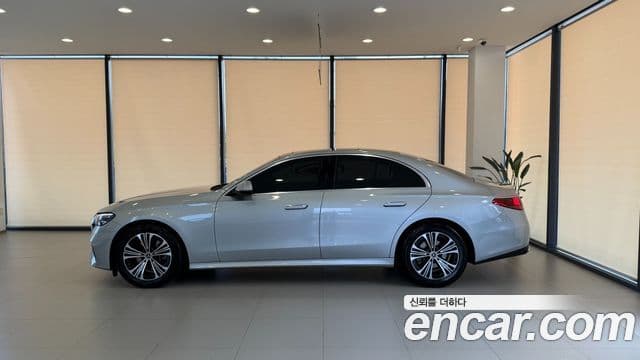 Mercedes-Benz E-класс W214 Avantgarde, 2025 12